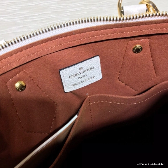 Official oldcobbler EXCHANELUSIVE LOUIS PM ALMA VUITTON PRELAUNCH - NEO 0805